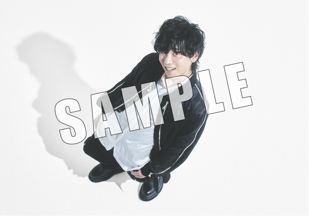 新アー写、1st Album「from here」ジャケ写、 「アクション」ジャケットイラストを一挙解禁！